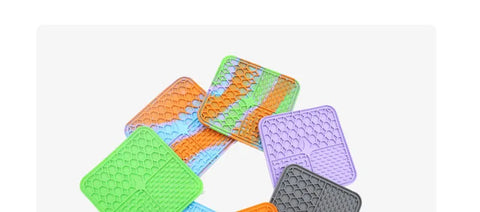 Pet Lick Mat for Dogs – Silicone Slow Feeder & Bath Distraction Mat