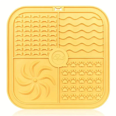 Silicone Slow Feeder Lick Mat – Non-Slip Pet Placemat for Dogs & Cats